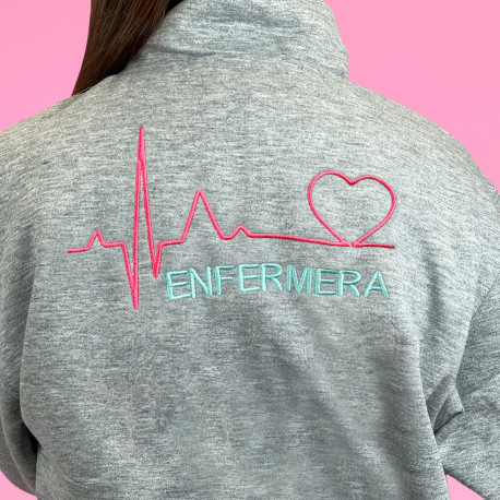 chaqueta de enfermera bordada