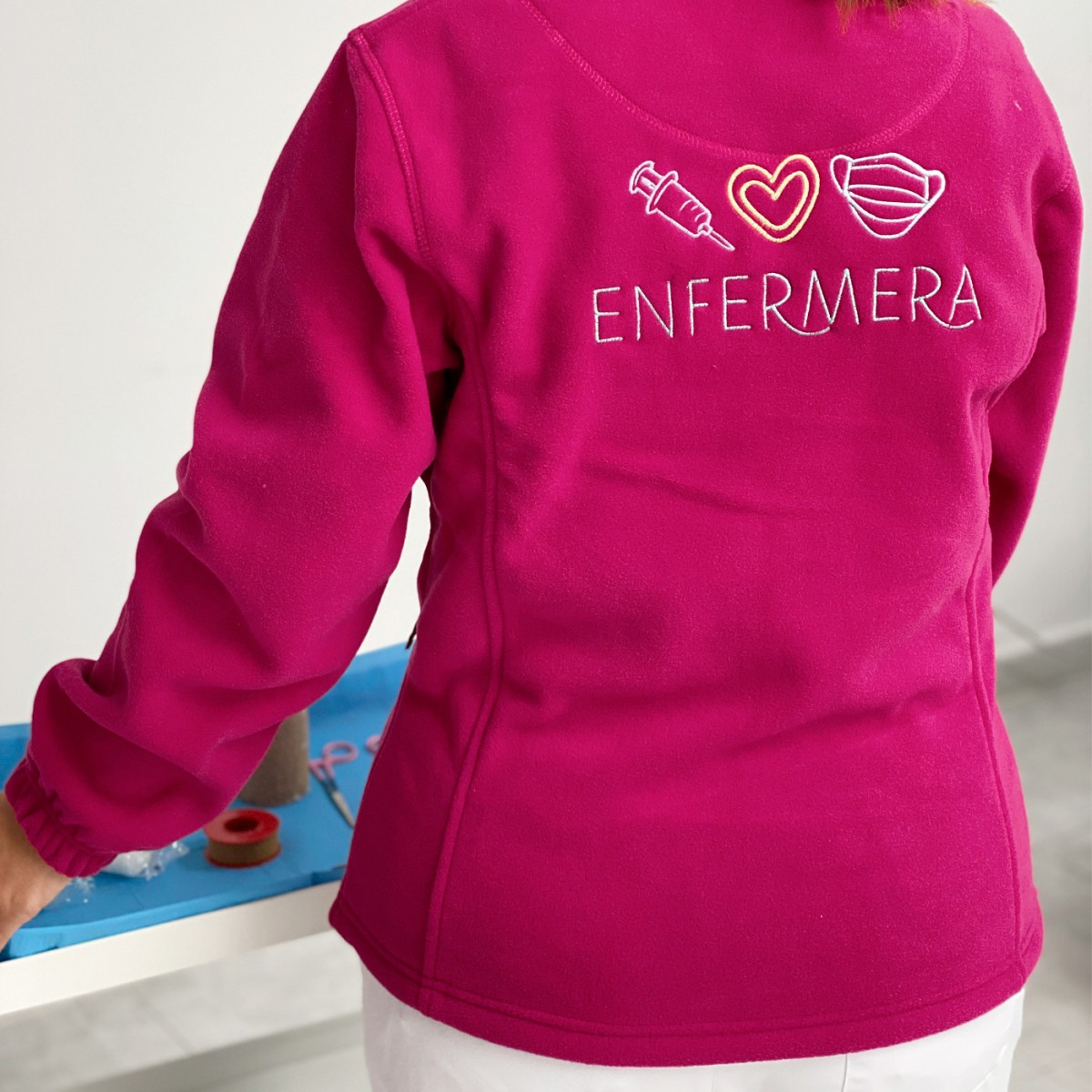 Chaqueta polar de enfermera personalizada color verde