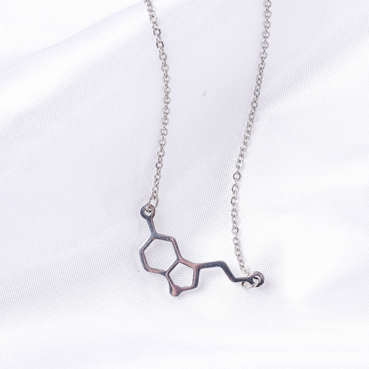 SALE!! Sterling Silver Serotonin Molecule Necklace – Dandy Rocks Jewellery