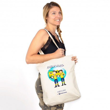batallas de una ambulancia tote bag