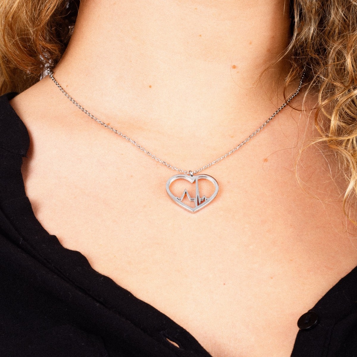 Nurse heartbeat necklace online
