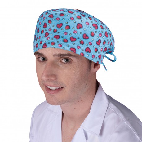 gorro pelo corto con estampado corazones