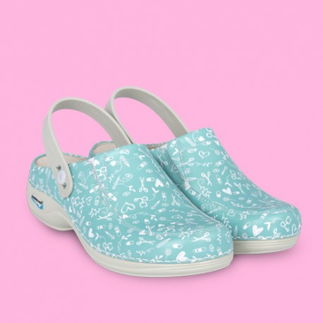 Nursing Leather Clog - Sweet Aqua