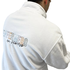 polar blanco estudiante de enfermería