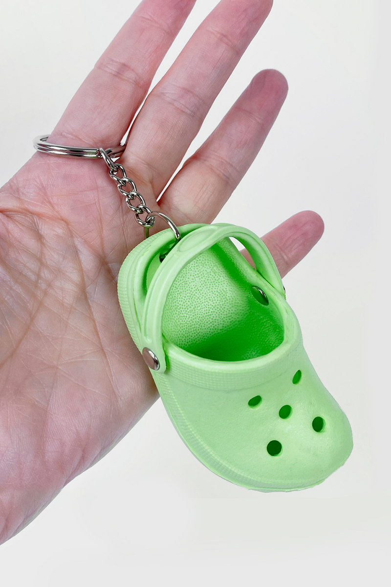 Medical clog keyring with ring-zoom-