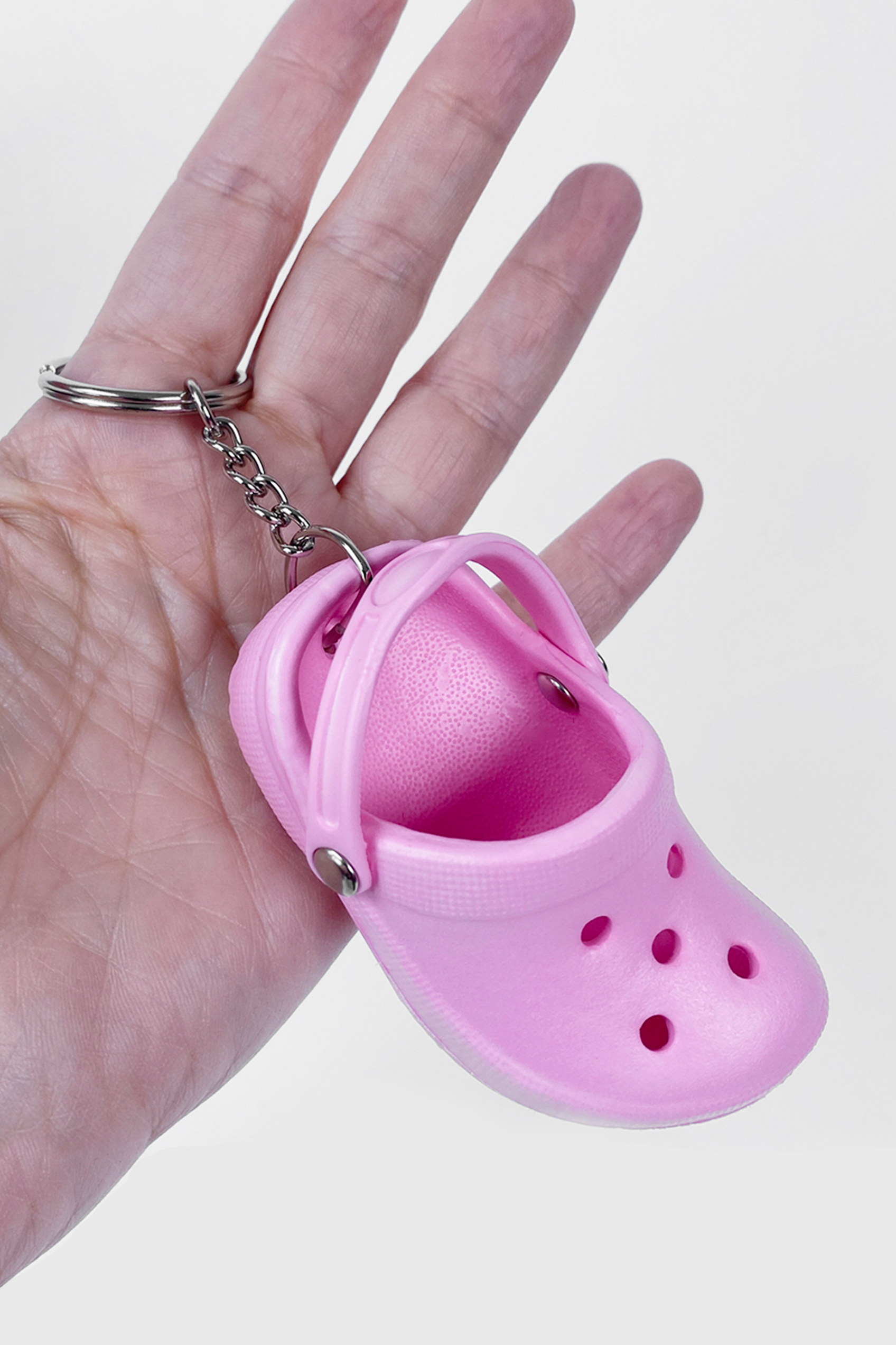Medical clog keyring with ring-zoom-9