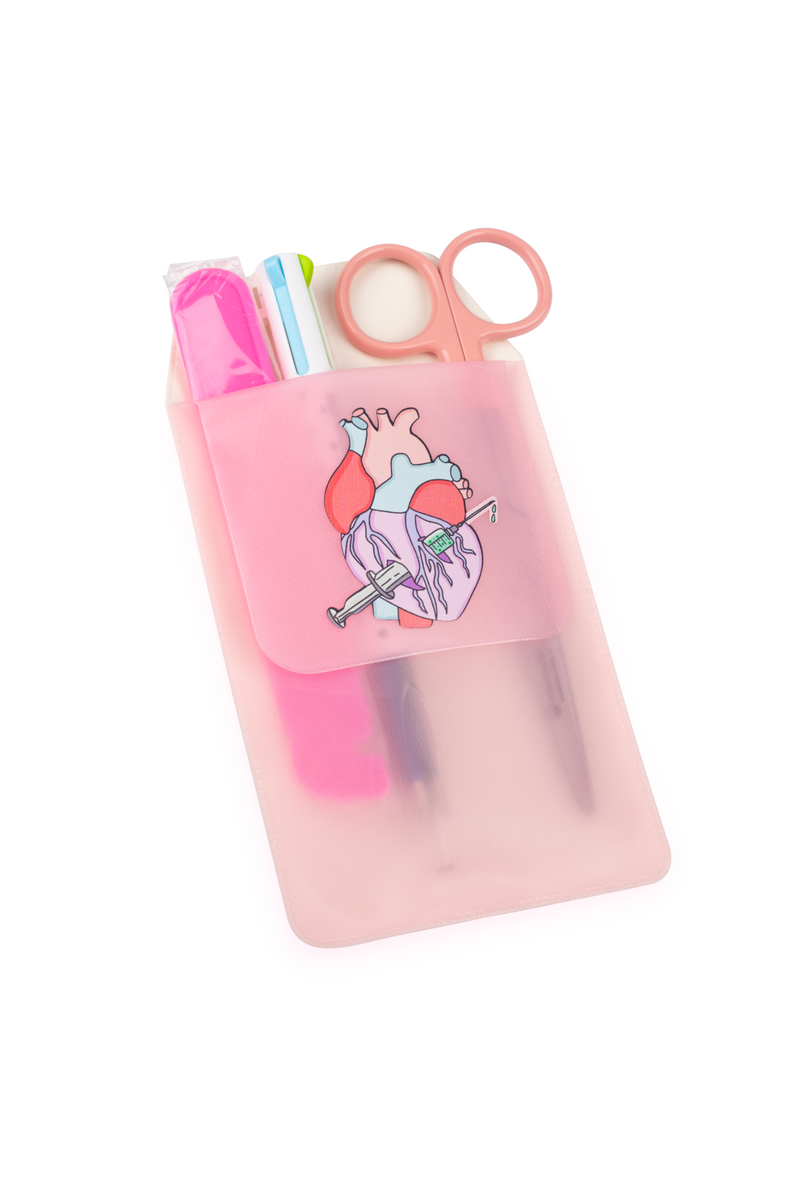 Pocket saver pen holder - Rebelheart @anni.ghtingale-zoom-