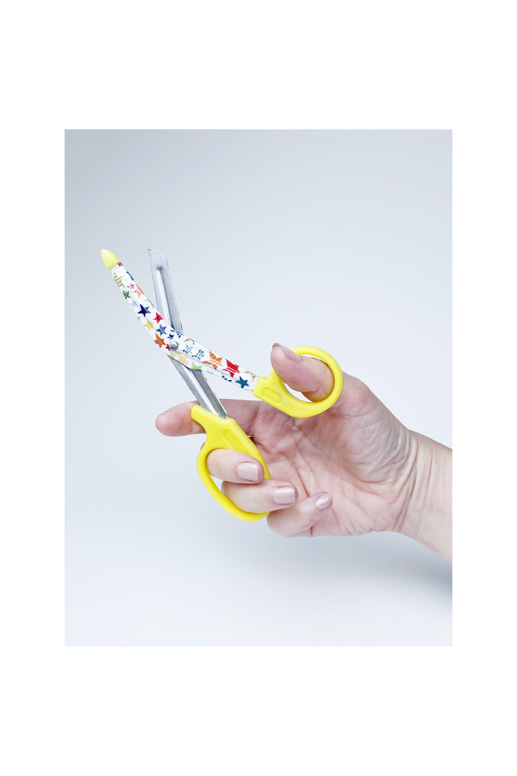 Clothing/bandage cutting scissors - Stars-zoom-2